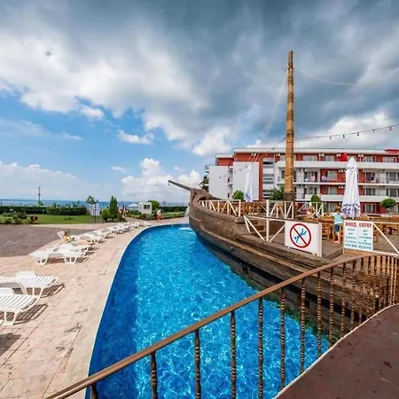 привилидж первая линия Apartamento Sveti Vlas