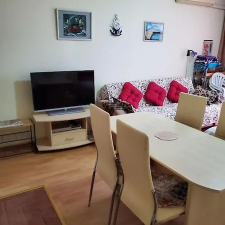 Apartament привилидж первая линия