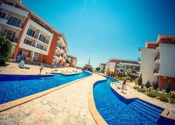 привилидж первая линия * Свети Влас