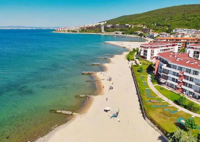 Апартамент привилидж первая линия Свети Влас